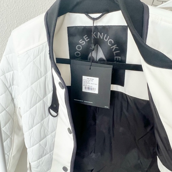 Moose Knuckles white jacket - Picture 4 of 5